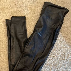 Spanx black faux leather leggings Medium